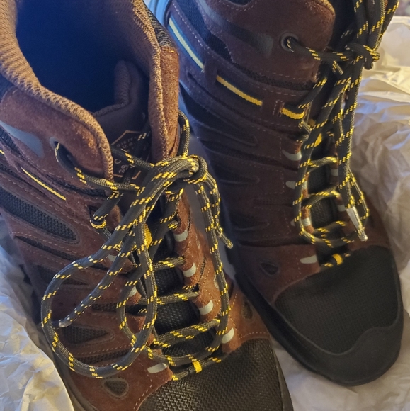 St. John's Bay Mens Memory Foam Hiker Boots- 13M - Picture 12 of 16